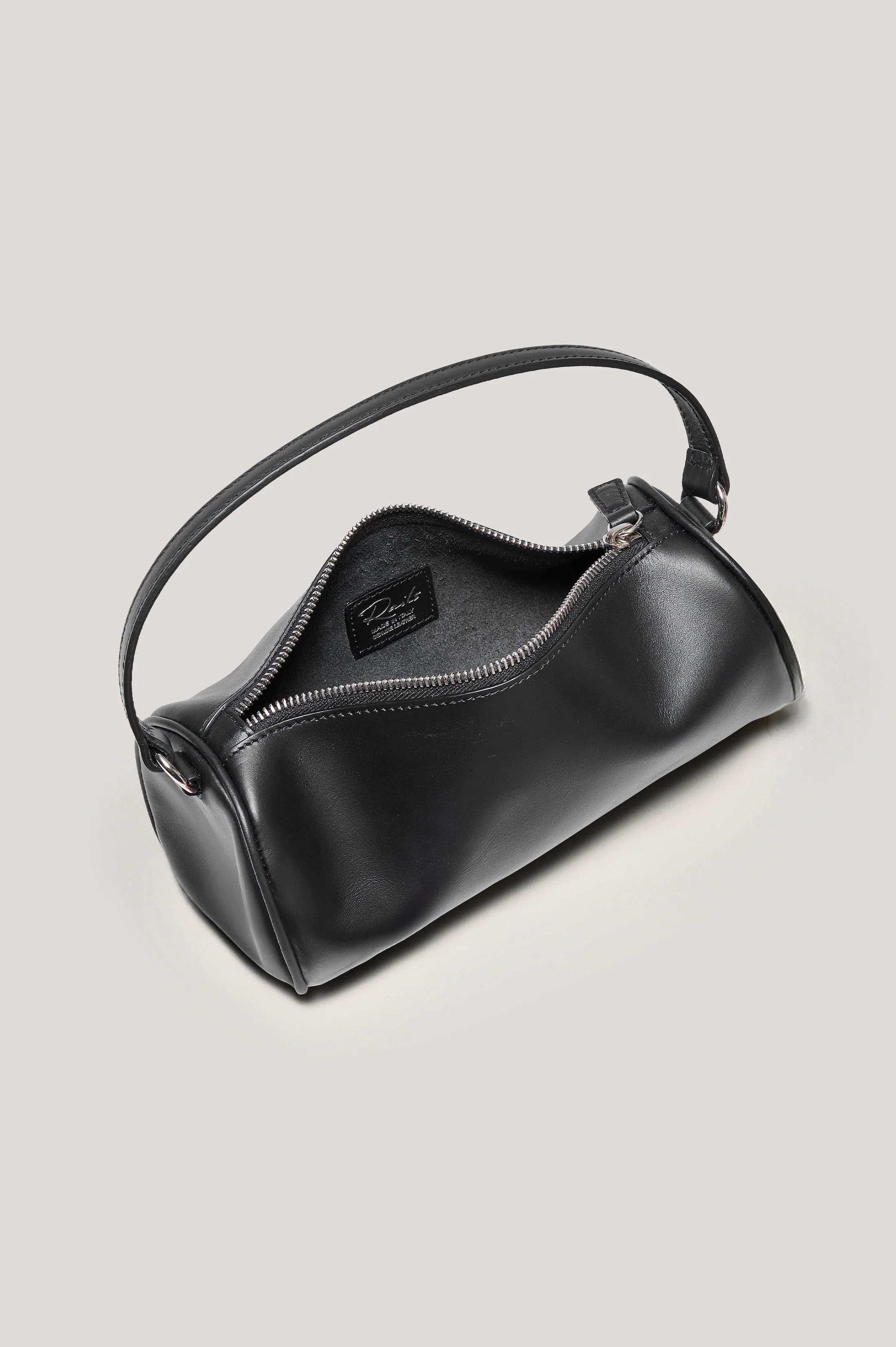 COMO MINI BARREL BAG - BLACK LEATHER - Image 3