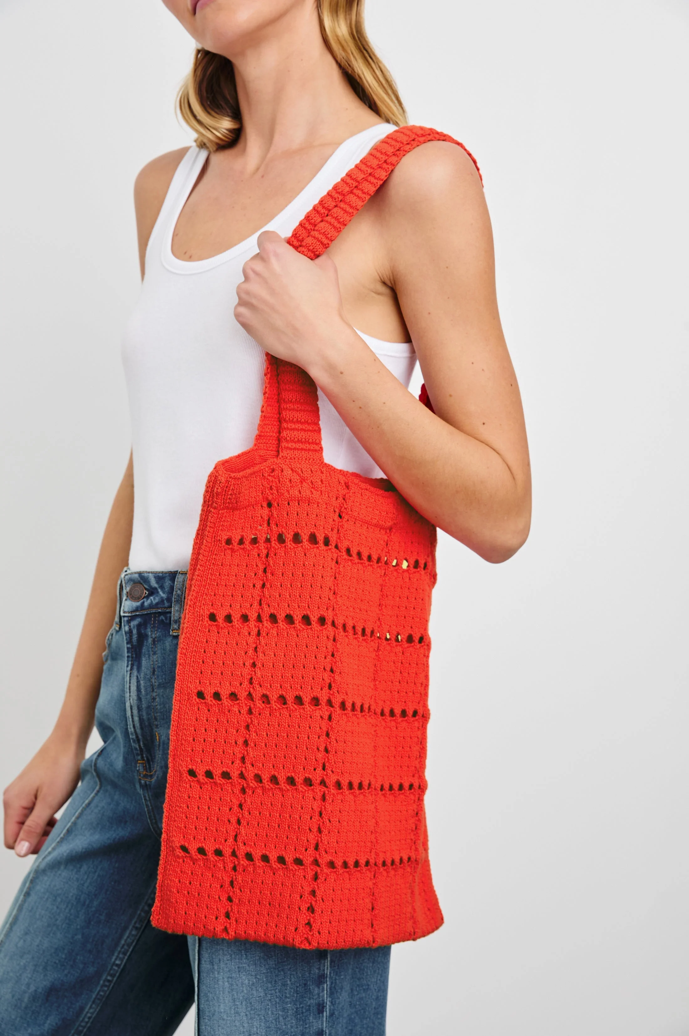 CROCHET TOTE - CHERRY - Image 3