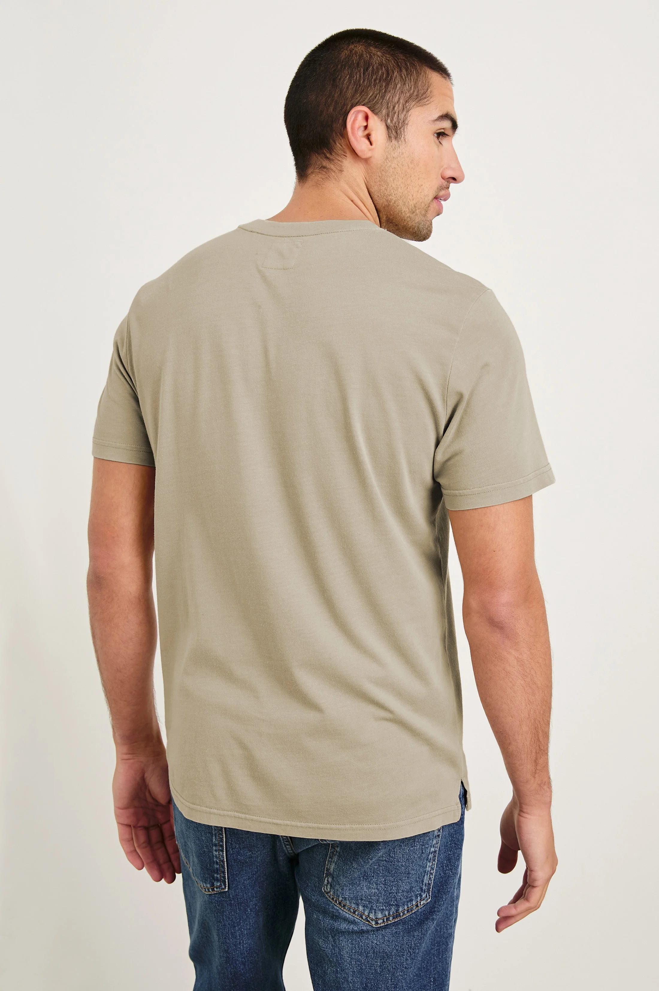 JOHNNY T-SHIRT - DESERT SAND - Image 7